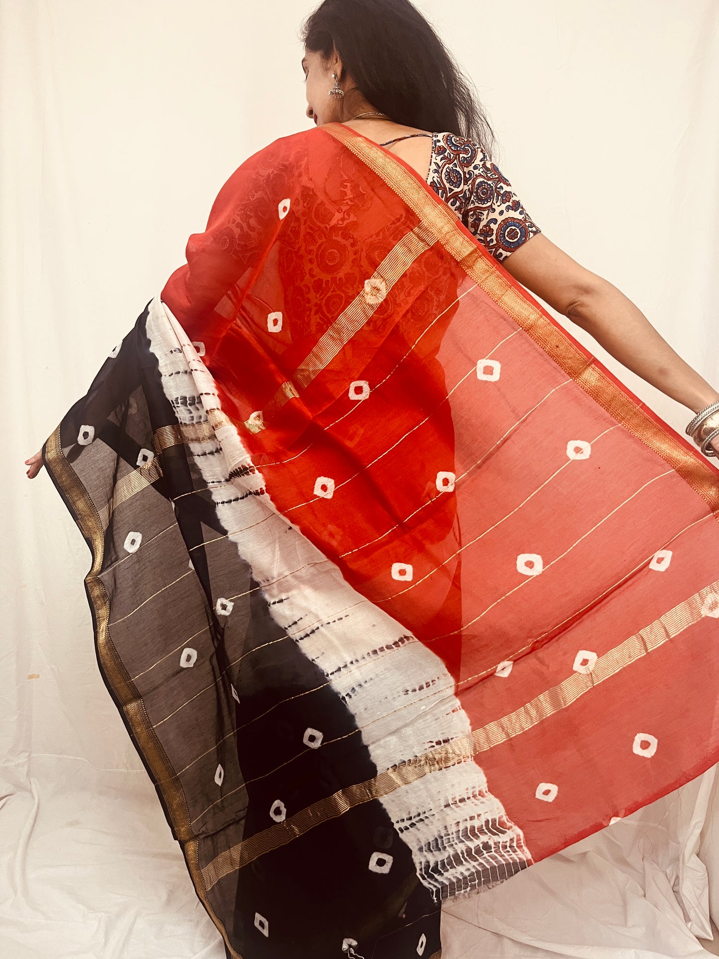 Maheshwari Silk Saree in Bandhani Print