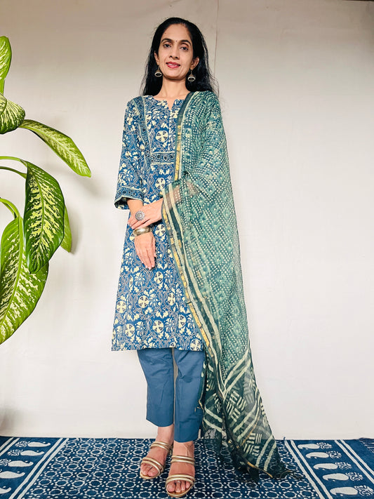 AJRAKH Print Kurti