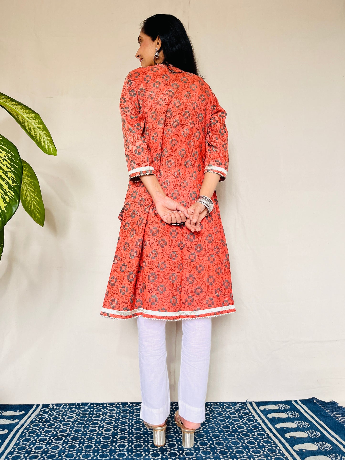 AJRAKH DABO Kurti